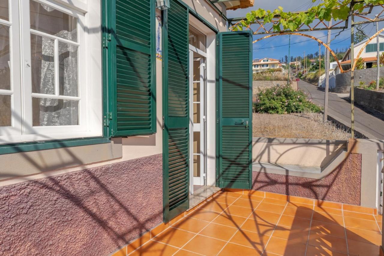 Cozy Villa Flora By Hr Madeira Estreito Da Calheta Экстерьер фото